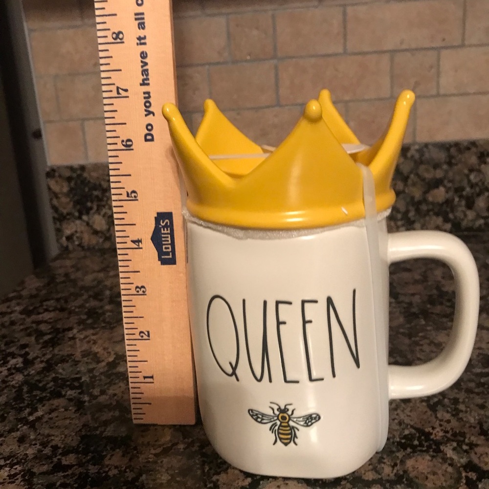 Rae Dunn Queen mug